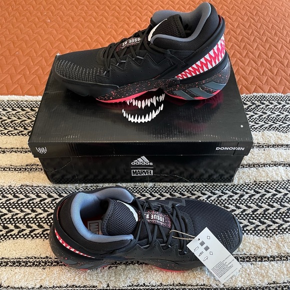 adidas venom basketball